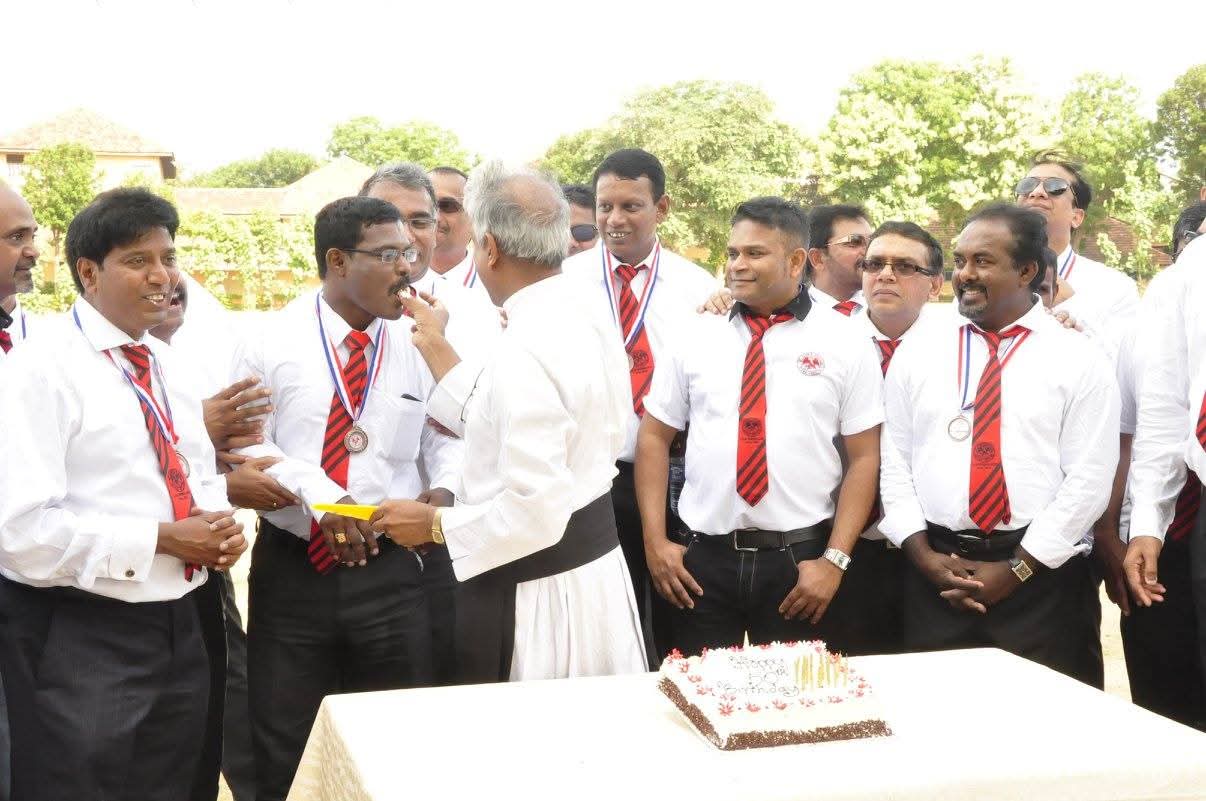Classmate Cake Sharing