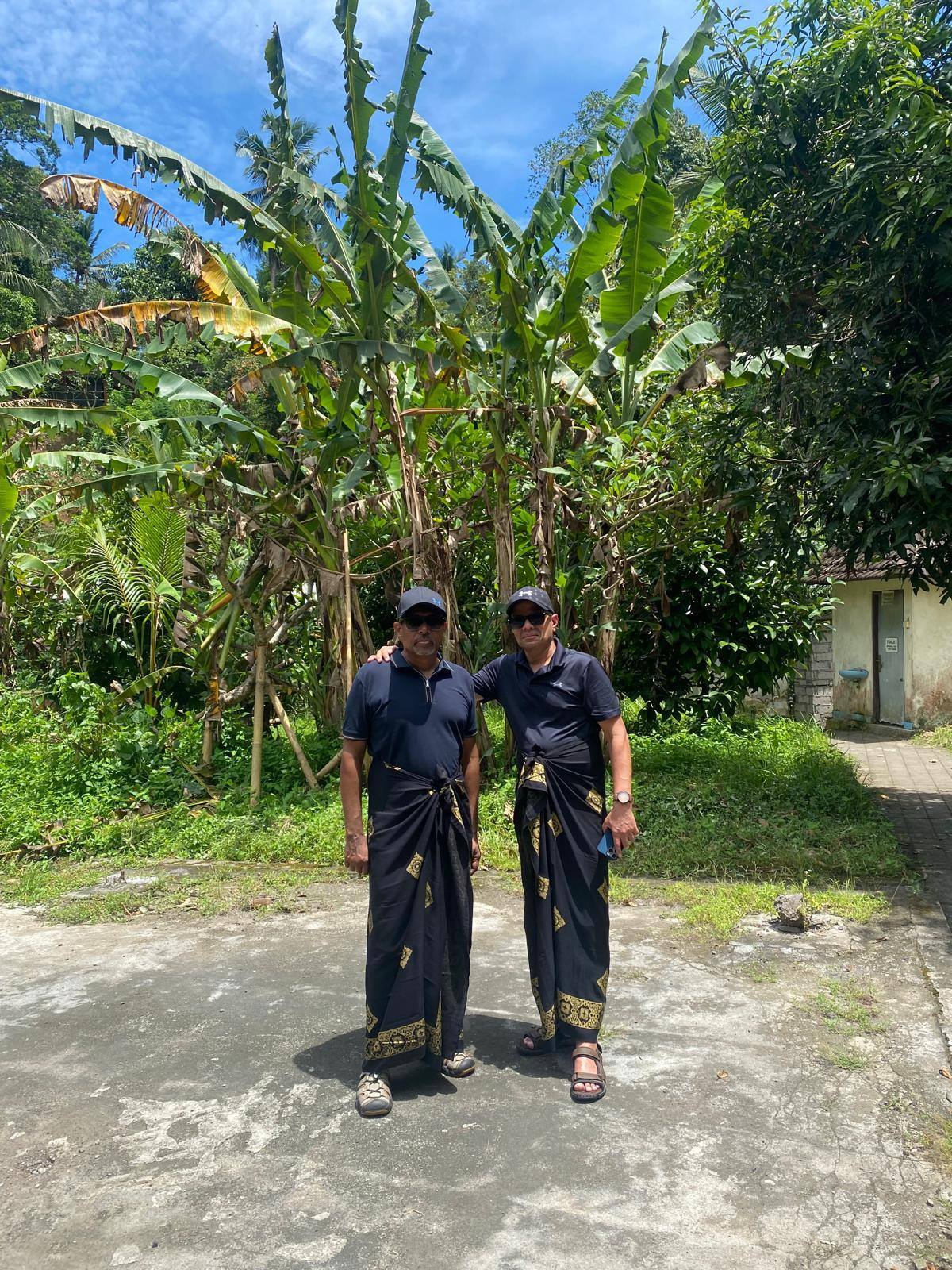 Travel, friendship, and shared memories in Bali, Indonesia.