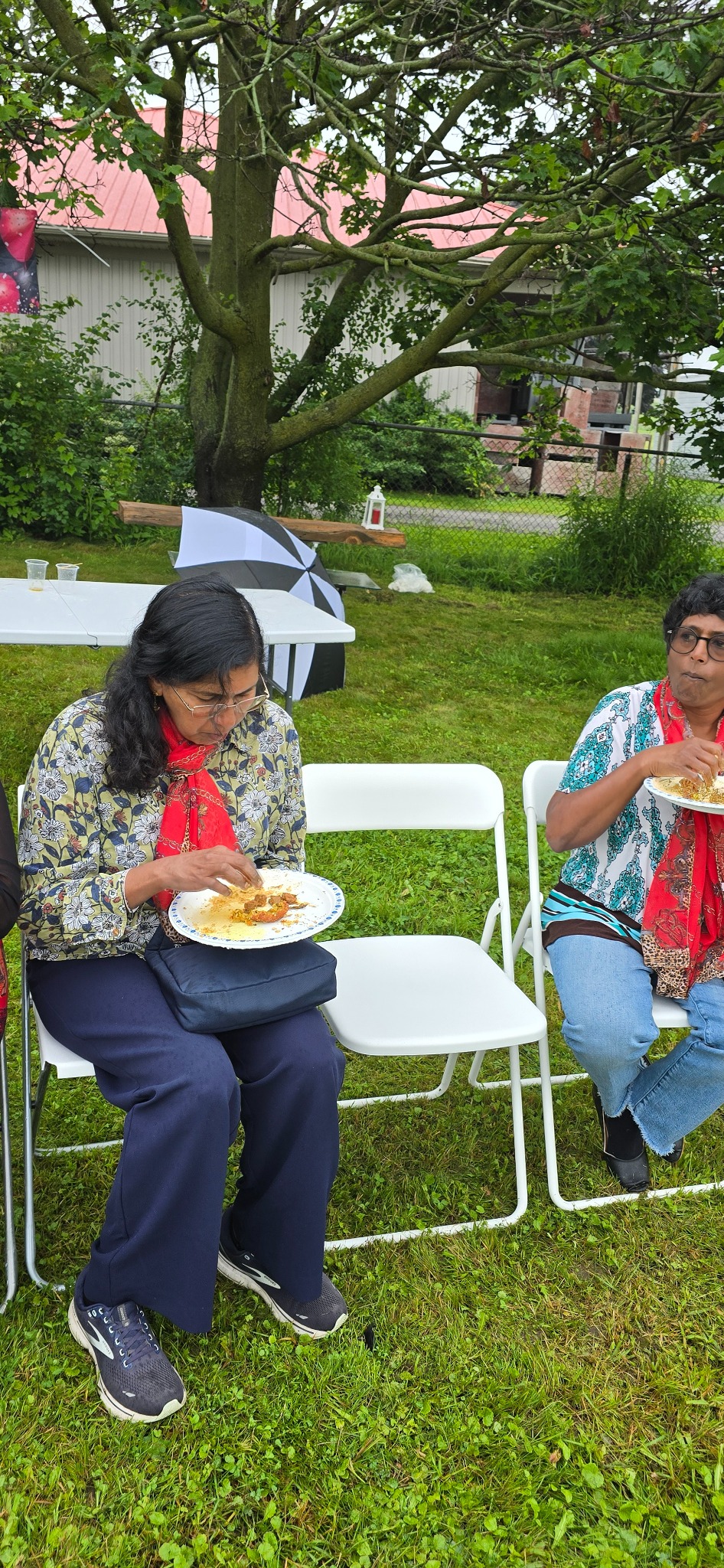 Spouses Lunch Moment