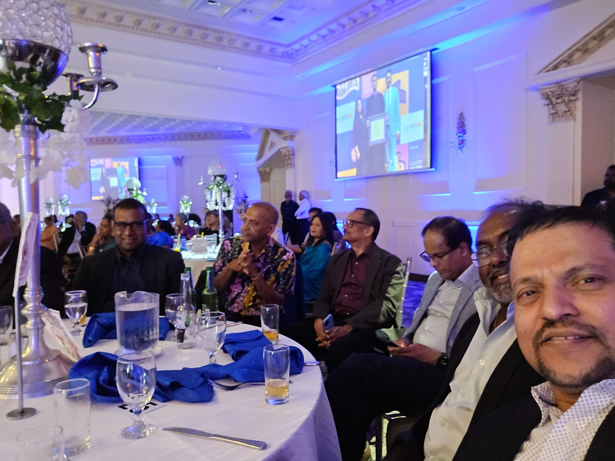 SJC85 Table Selfie
