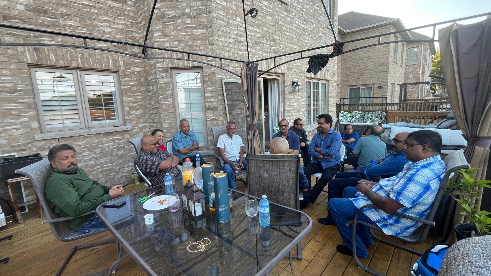 SJC85 friends gathered outdoors