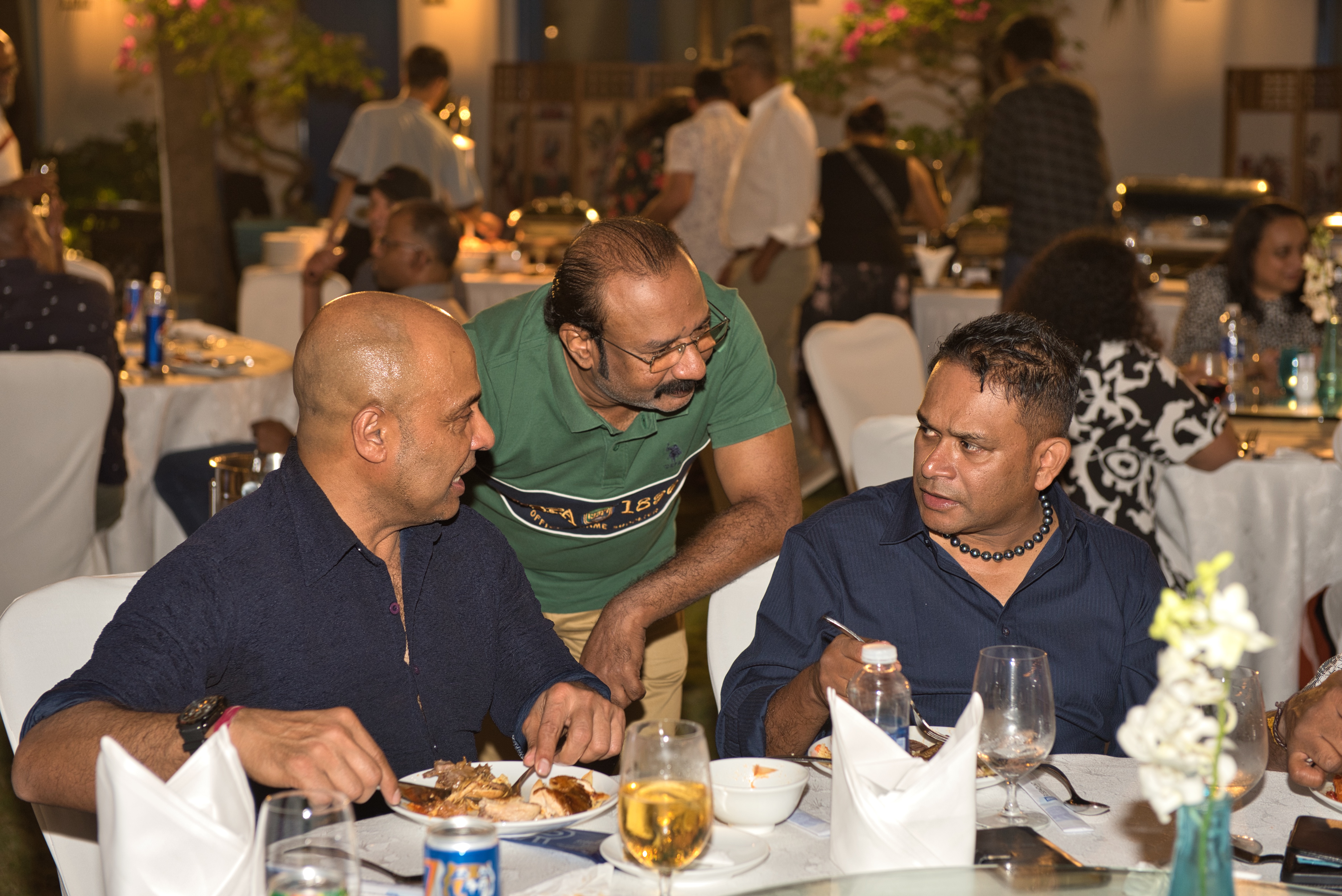 Evening buffet and friendship gathering